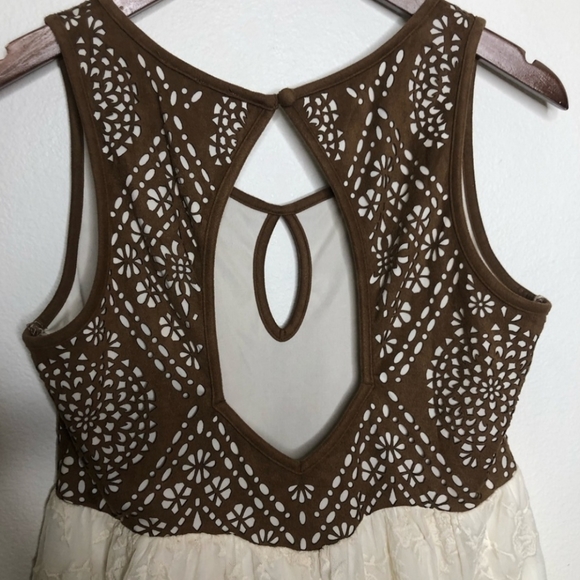 Gimmicks lazer cut out babydoll lace tank top med - Picture 5 of 9